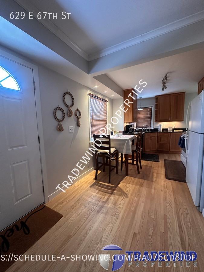 629 E 67th St - Photo 3 of 23