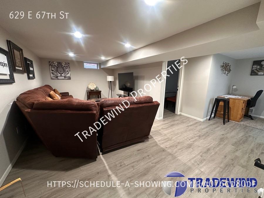 629 E 67th St - Photo 7 of 23