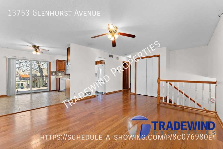 13753 Glenhurst Ave - Photo 5 of 25