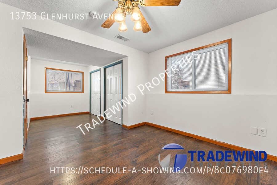 13753 Glenhurst Ave - Photo 6 of 25