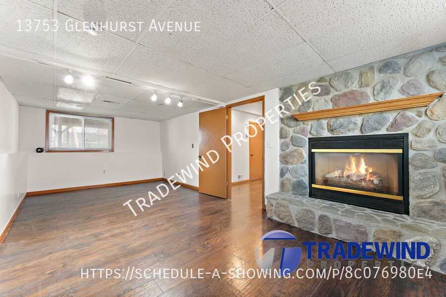 13753 Glenhurst Ave - Photo 7 of 25