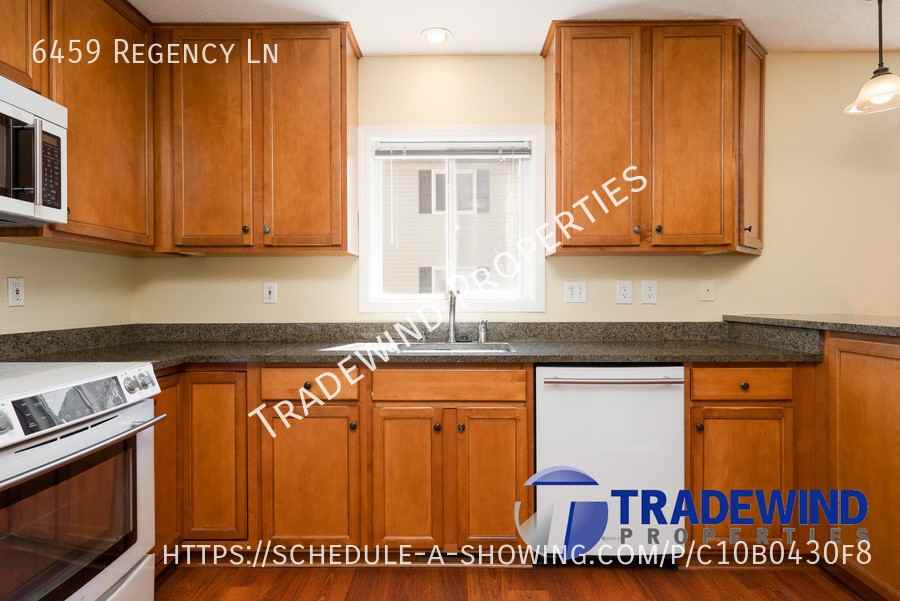 6459 Regency Ln - Photo 3 of 27