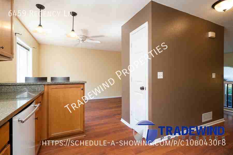 6459 Regency Ln - Photo 5 of 27