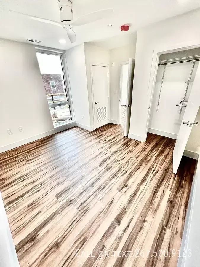 4902 Spruce St #205 - Photo 2 of 11