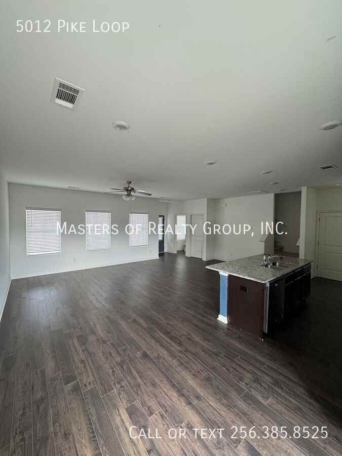 5012 Pike Loop - Photo 2 of 19