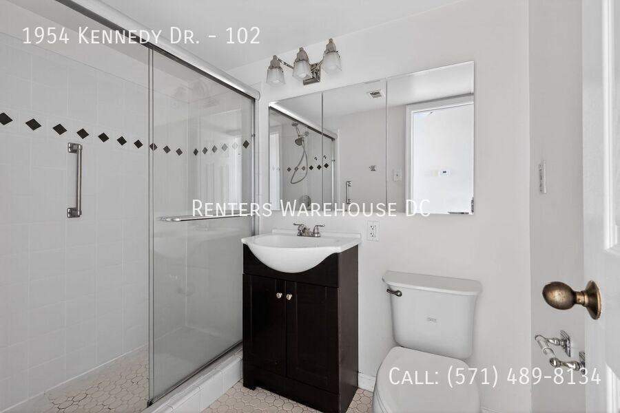 1954 Kennedy Dr #102 - Photo 7 of 15