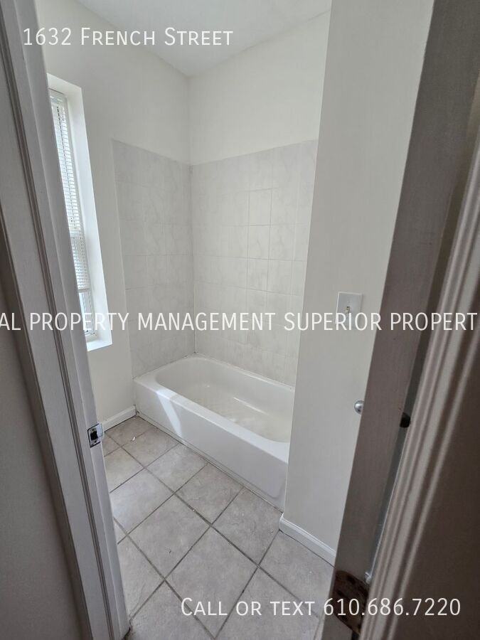 1632 French St - Photo 4 of 12