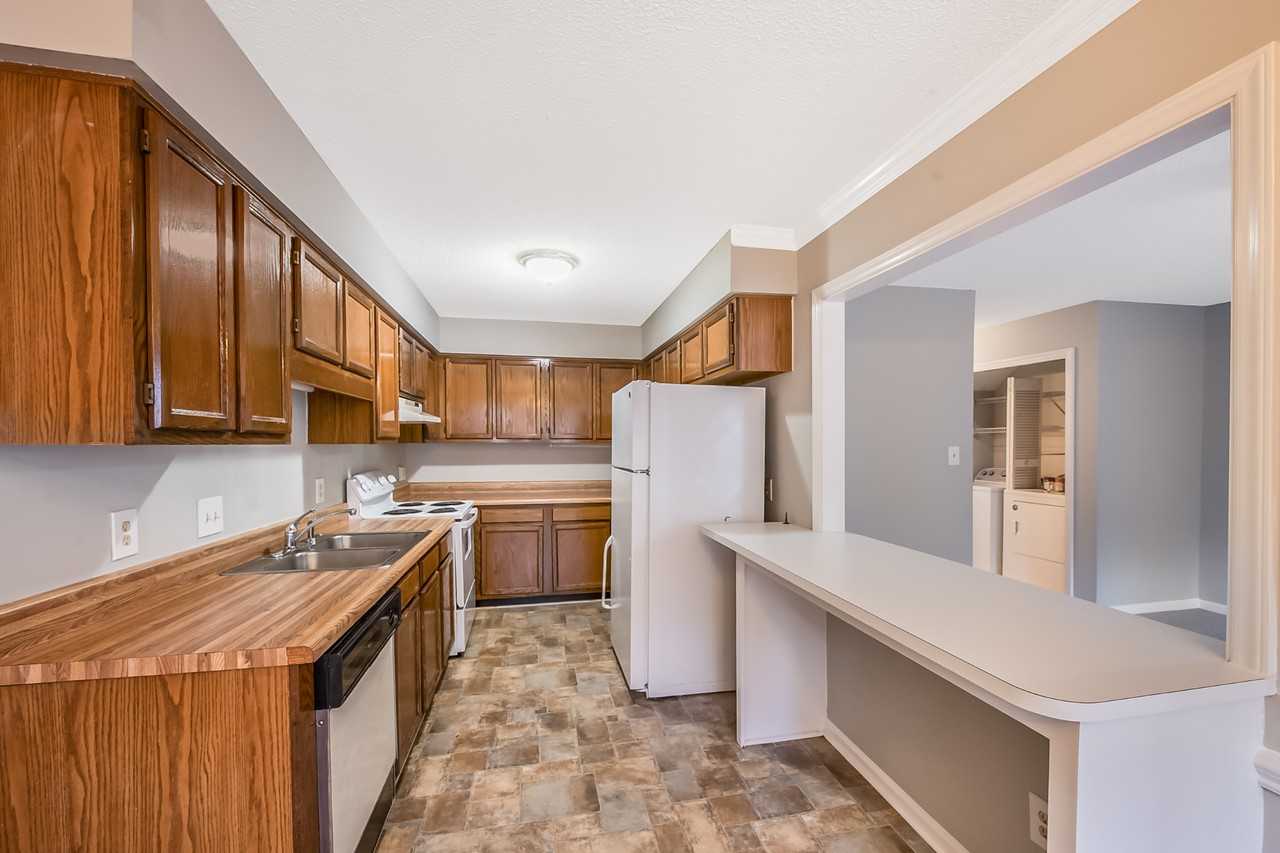 2039 Trexler Ct - Photo 6 of 16