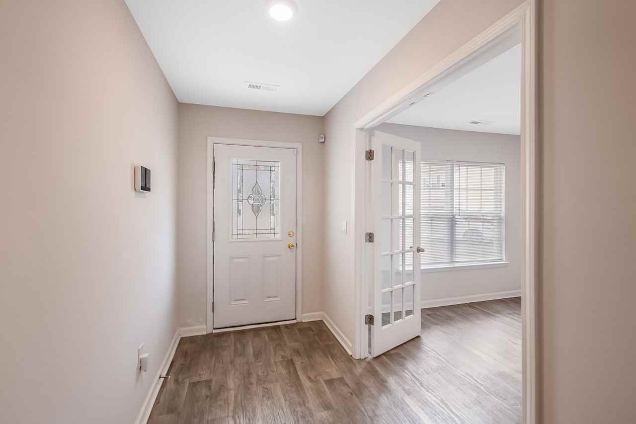 182 Water Wheel Rd - Photo 4 of 43