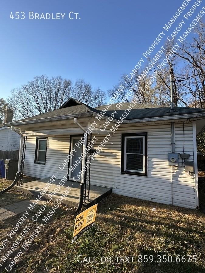 453 Bradley Ct - Photo 2 of 18