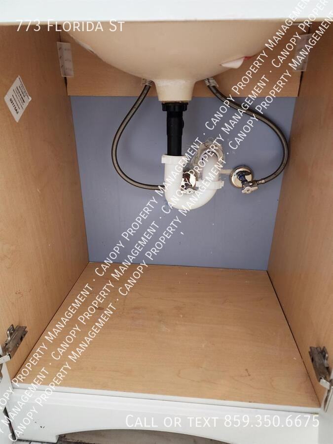 773 Florida St - Photo 5 of 24