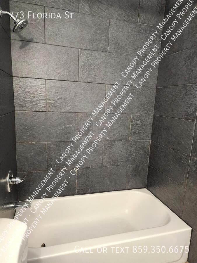 773 Florida St - Photo 6 of 24