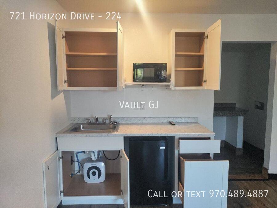 721 Horizon Dr #224 - Photo 5 of 9