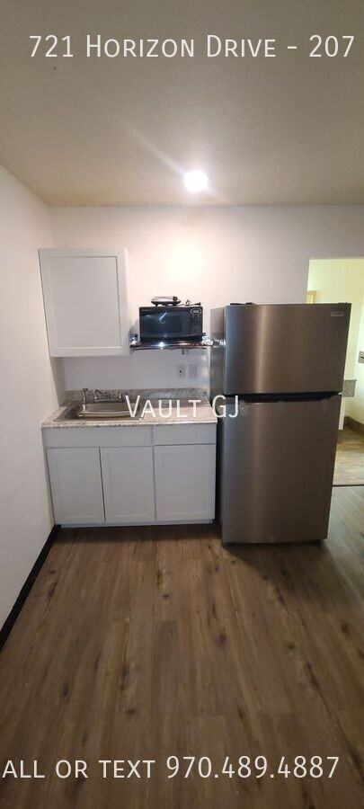 721 Horizon Dr #207 - Photo 4 of 13