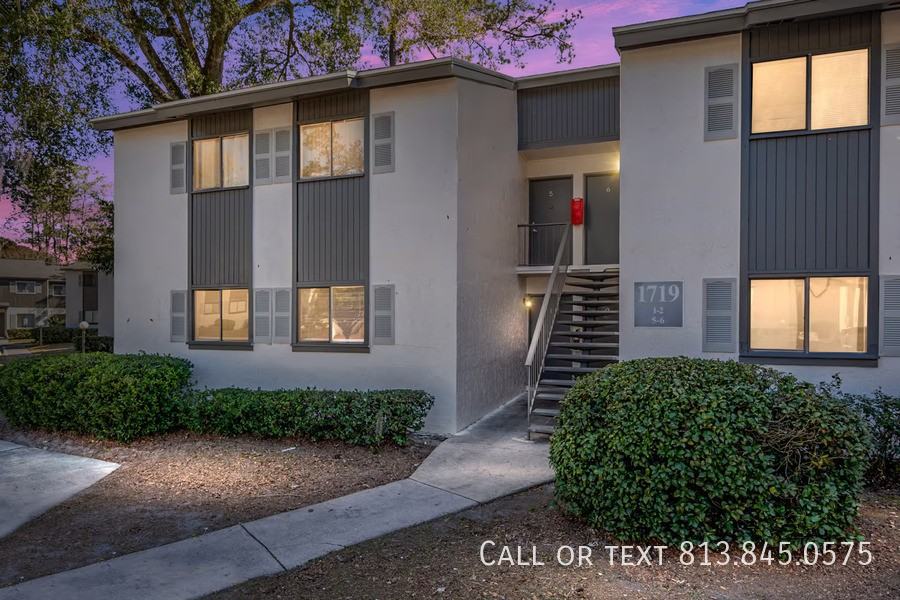 1719 Ne 36th Ave #5 - Photo 3 of 33