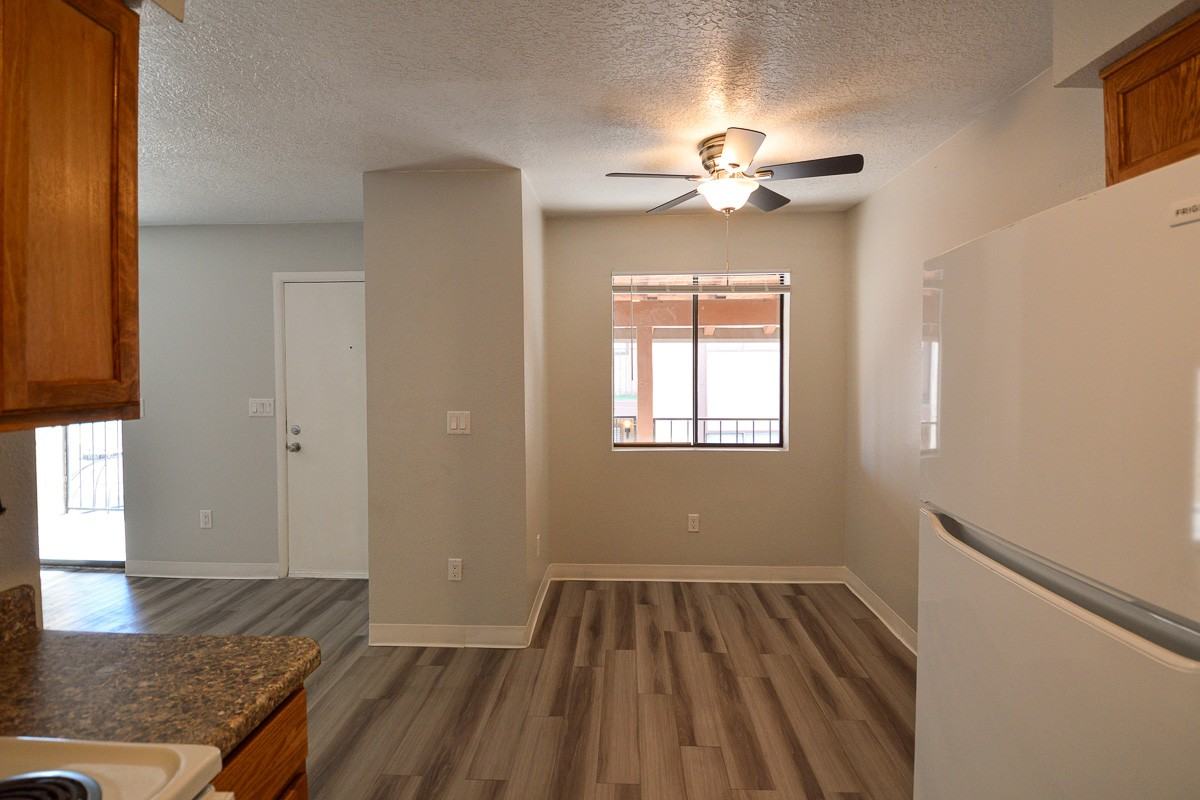 1327 Ortiz Dr Se #2 - Photo 5 of 9