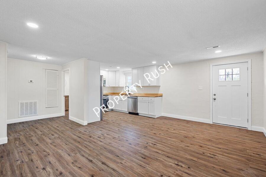 3217 Copperstone Trl - Photo 4 of 16