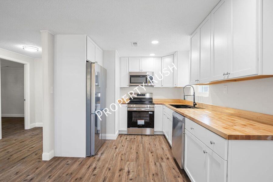 3217 Copperstone Trl - Photo 6 of 16