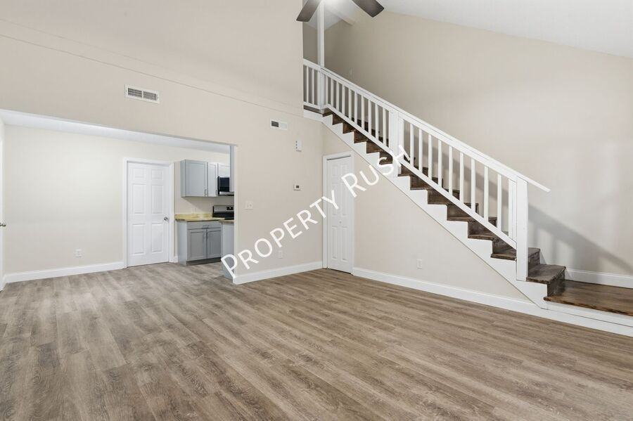 6008 Champion Rd #B - Photo 6 of 21