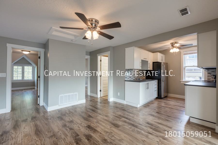 212 B St #3 - Photo 2 of 11