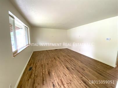 2989 S Rae St - Photo 4 of 20