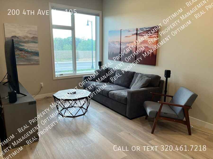 200 4th Ave N #105 - Photo 6 of 21