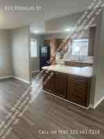 featured image of 815 Douglas St