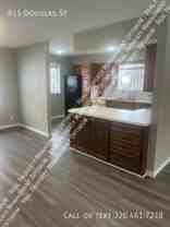 815 Douglas St - Photo 1 of 1