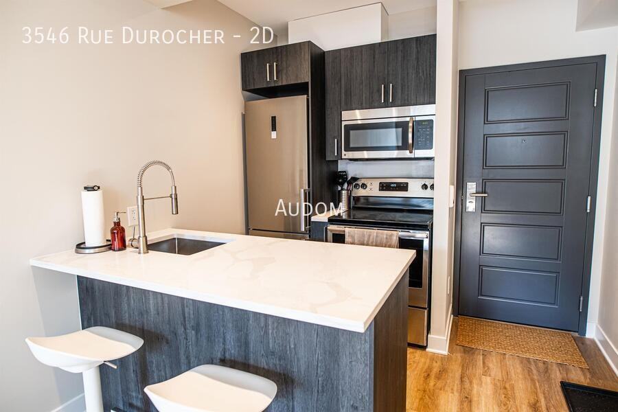 3546 Durcoher - Photo 2 of 13