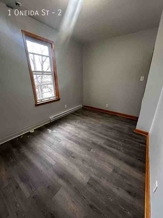 1 Oneida St #2 - Photo 3 of 8