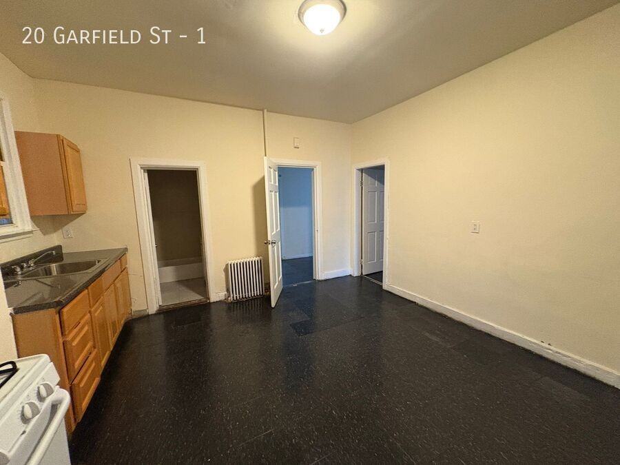 20 Garfield St #1 - Photo 4 of 9