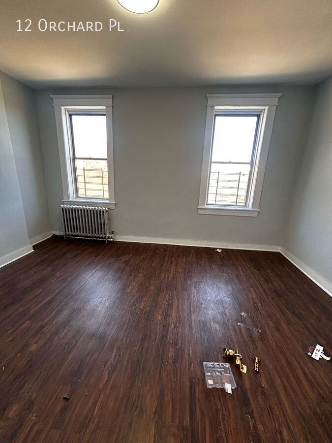 12 Orchard Pl - Photo 4 of 8