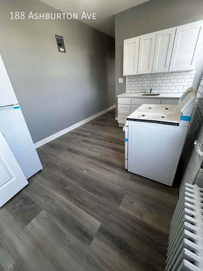 188 Ashburton Ave - Photo 5 of 9
