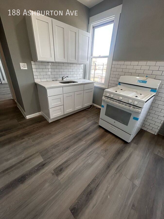 188 Ashburton Ave - Photo 6 of 9