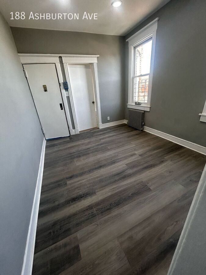 188 Ashburton Ave - Photo 7 of 9