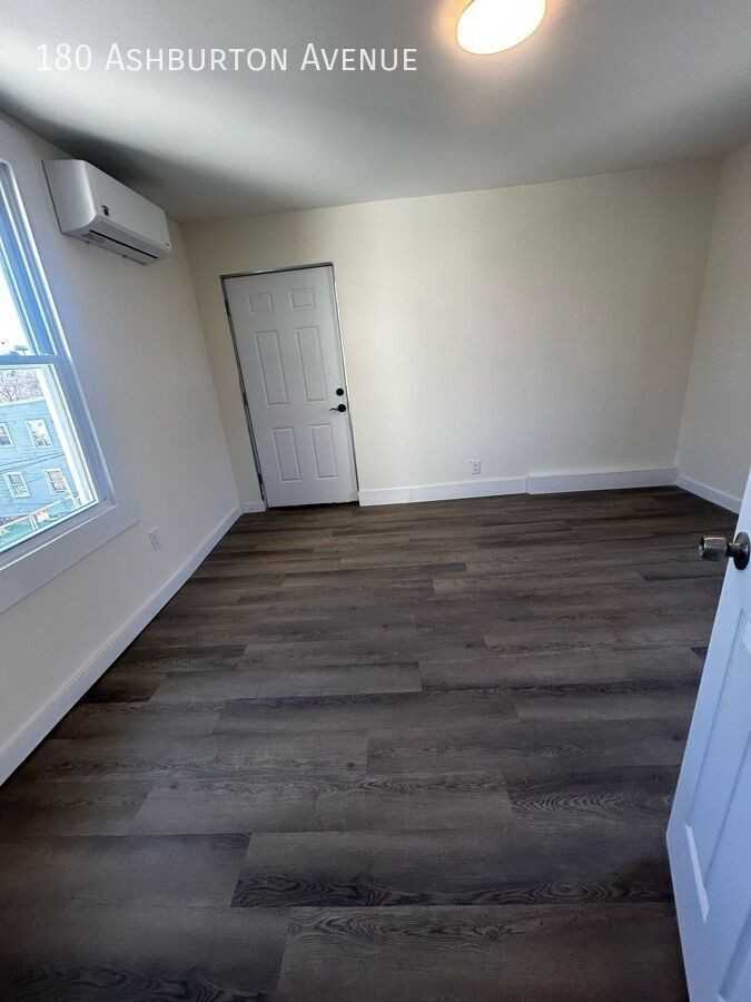 180 Ashburton Ave - Photo 2 of 5