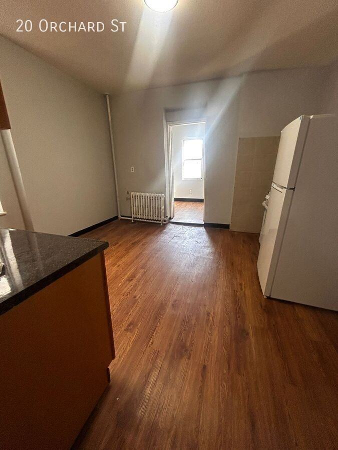 20 Orchard St - Photo 2 of 8