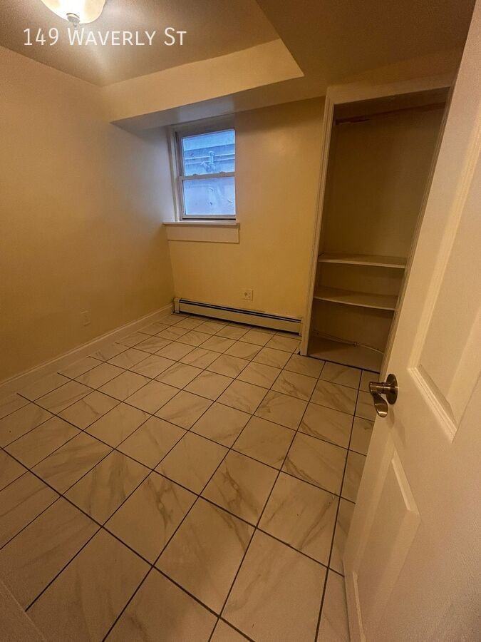 149 Waverly St - Photo 5 of 6