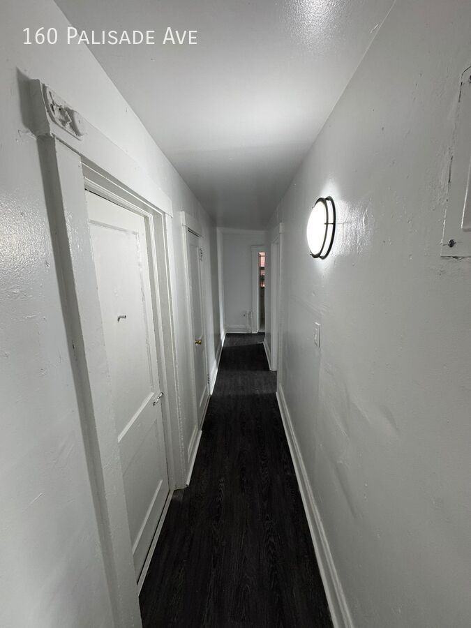 160 Palisade Ave - Photo 2 of 21