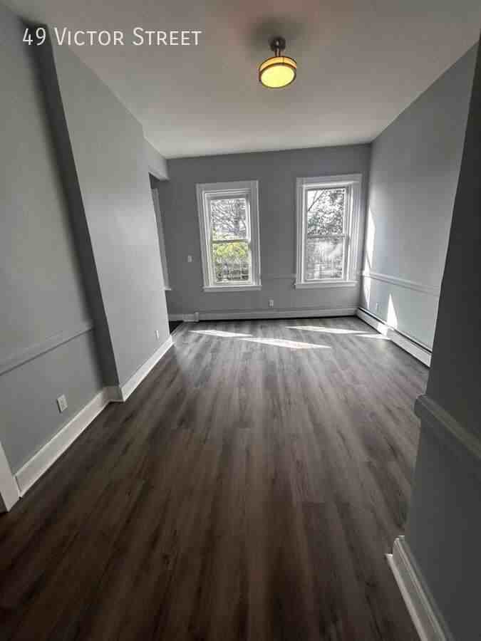 49 Victor St - Photo 5 of 13