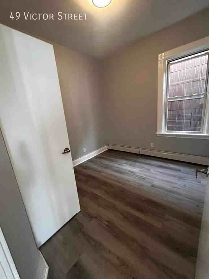 49 Victor St - Photo 6 of 13