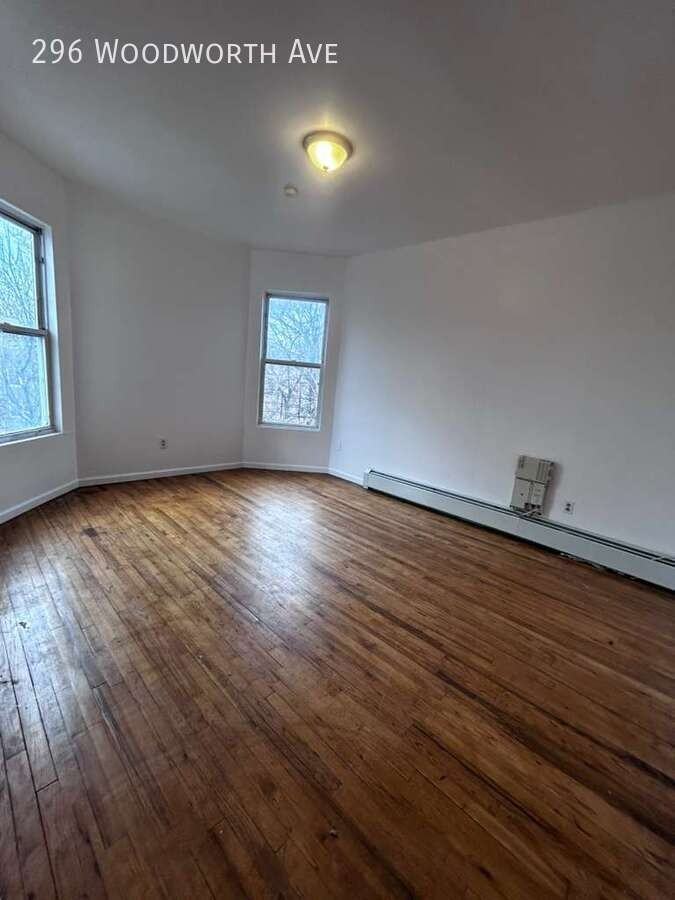 296 Woodworth Ave - Photo 2 of 8