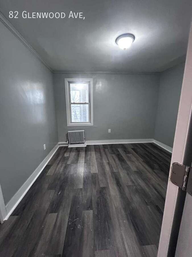 82 Glenwood Ave - Photo 6 of 7