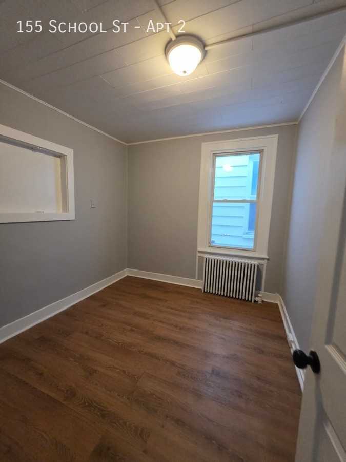 155 School St #2 - Photo 3 of 7