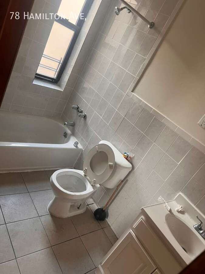 78 Hamilton Ave - Photo 3 of 13