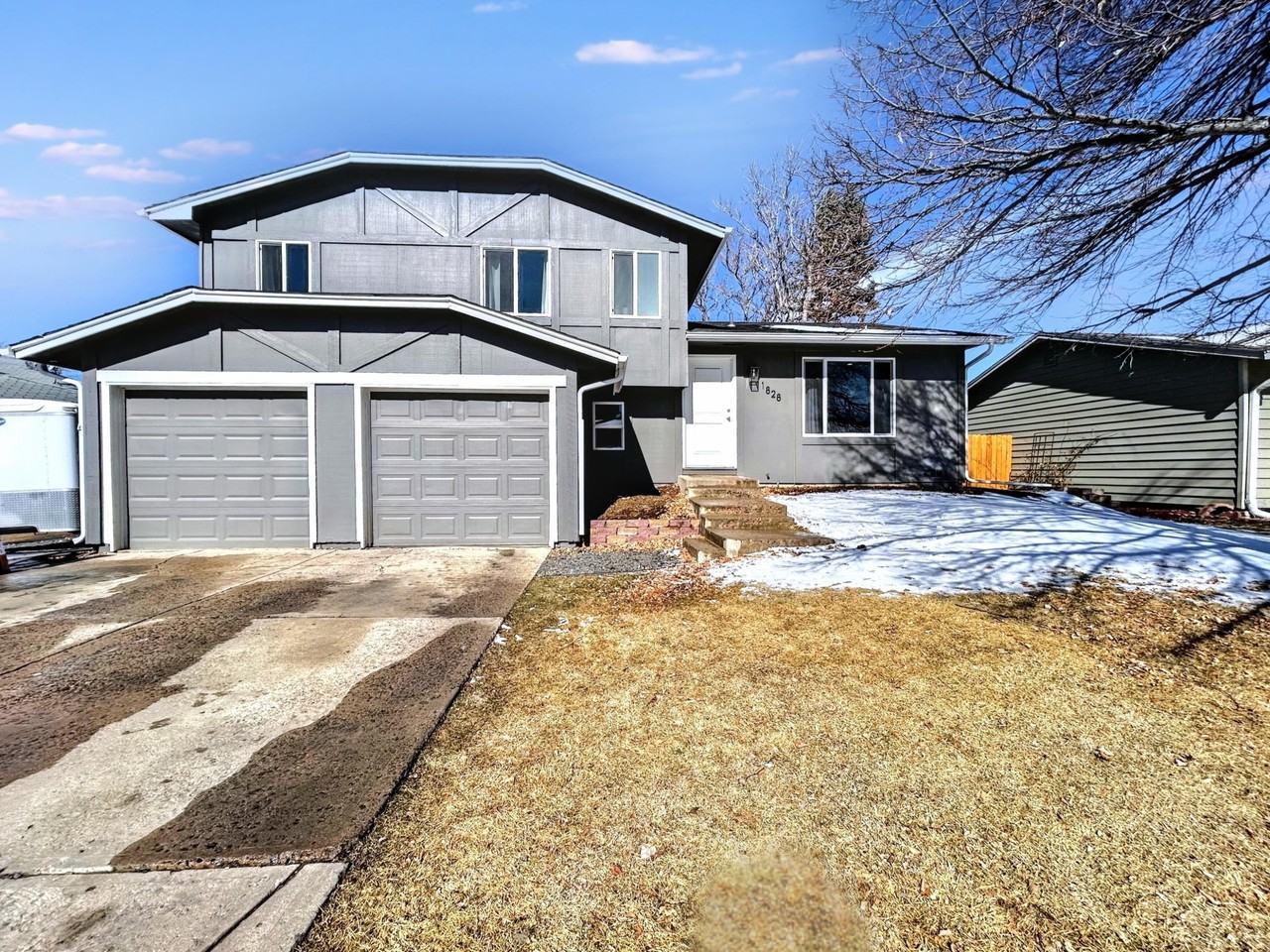 1828 S Idalia St - Photo 2 of 20