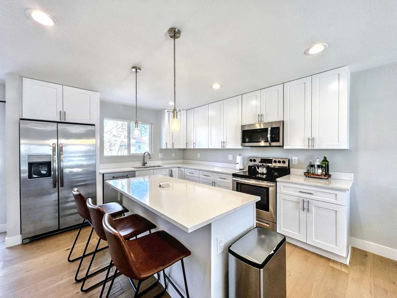 1828 S Idalia St - Photo 5 of 20