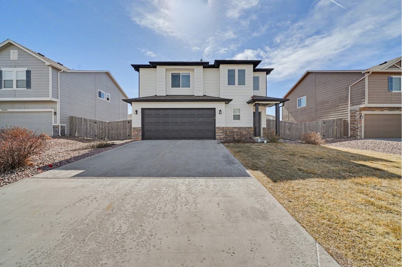 9515 Bryce Canyon Dr - Photo 2 of 26