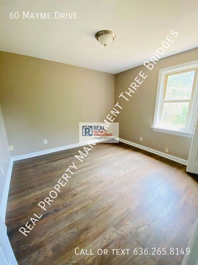 60 Mayme Dr - Photo 4 of 11