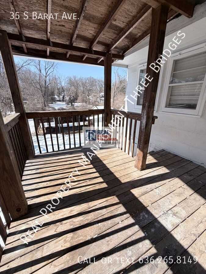 35 S Barat Ave - Photo 2 of 15